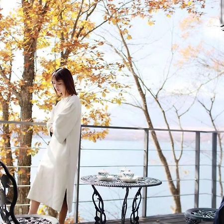 Villa Away From Noise,View Fuji Mt In The Designer House Yamanakako Exterior foto