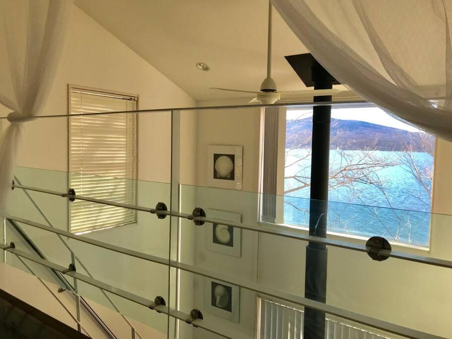 Villa Away From Noise,View Fuji Mt In The Designer House Yamanakako Exterior foto
