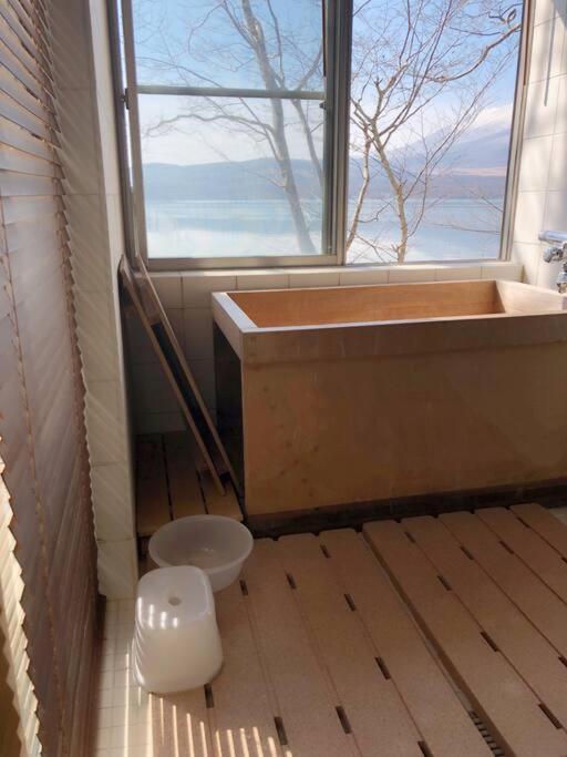 Villa Away From Noise,View Fuji Mt In The Designer House Yamanakako Exterior foto