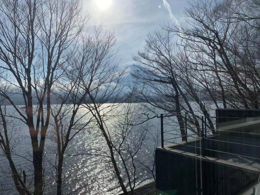 Villa Away From Noise,View Fuji Mt In The Designer House Yamanakako Exterior foto